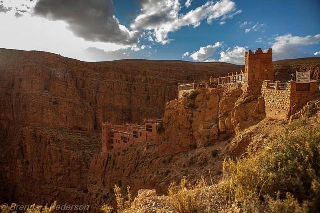 Hotel Timzillite Akhendachou n'Ait Ouffi Exterior foto